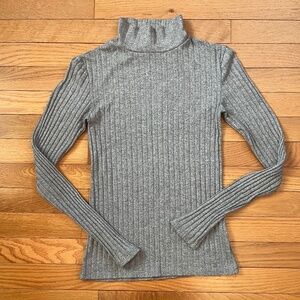 TOPSHOP Gray Long Sleeve Mock Neck Size 2